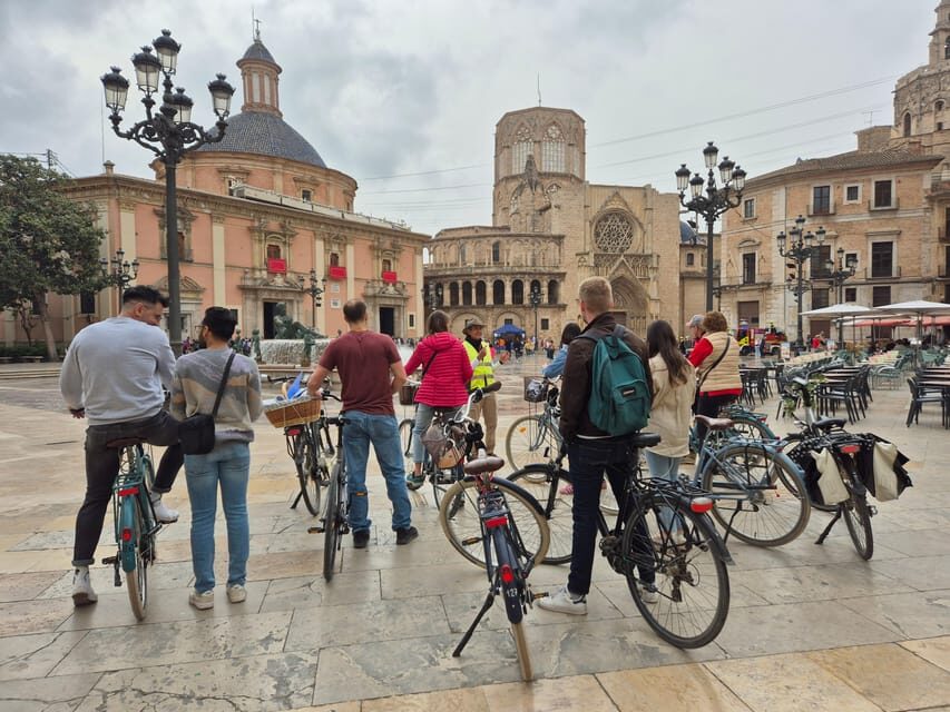 Valencia, Biketour of all the city with a local guide - Plaza de Toros de Valencia: a landmark stop that breaks up the route