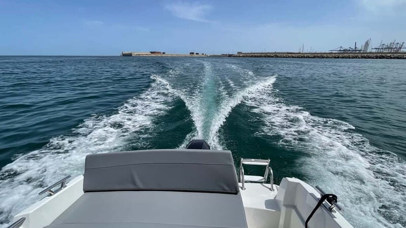 Valencia: Boat Rental without License - Key points