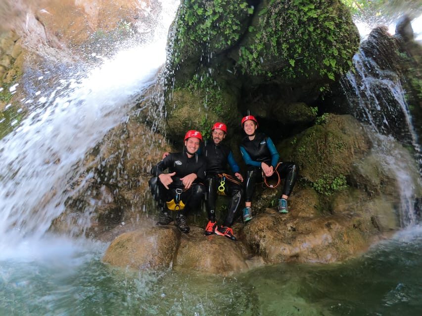 Valencia Canyoning. Experience for everyone - What to Wear and Bring so You Don’t Waste Time (or Energy)