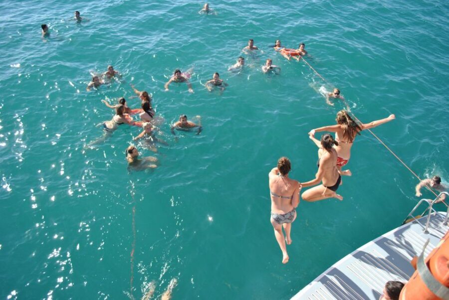 Valencia: Catamaran Cruise, Paella Lunch and Swim Stop - The swim stop at Port Saplaya: fun factor and the timing catch