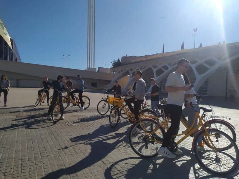 Valencia: City Highlights Bike Tour - City of Arts and Sciences: Modern Architecture Over the Old Riverbed