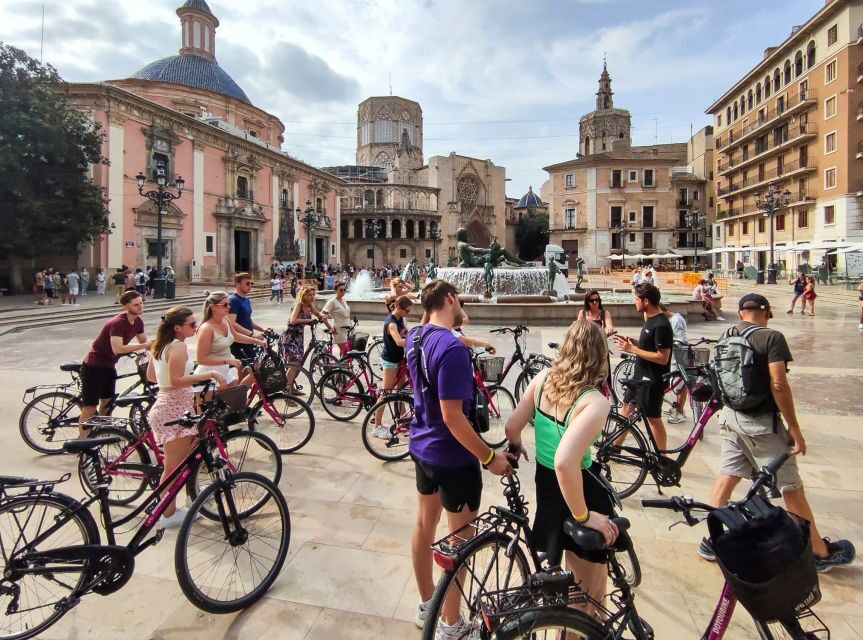 Valencia: City Highlights Guided Bike Tour - Palau de la Música and Gulliver’s Playground: Valencia’s Quirky Left Turns