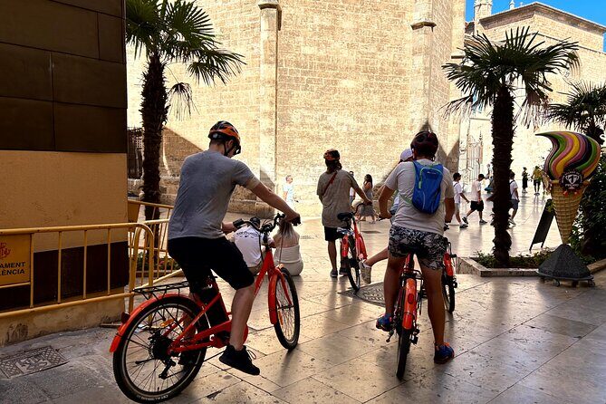 Valencia City Highlights in Guided Bike or E-Bike Tour - Mercado Central and the church stop: food-energy without the pressure