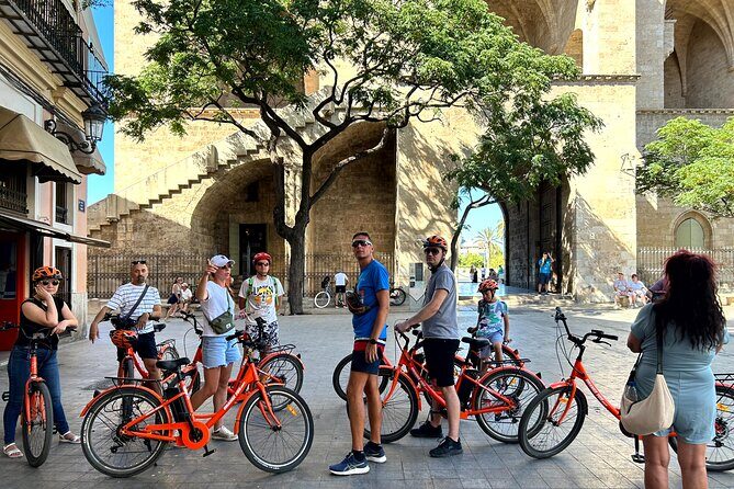 Valencia City Highlights in Guided Bike or E-Bike Tour - Cathedral area in two steps: Holy Grail talk and patron-saint art