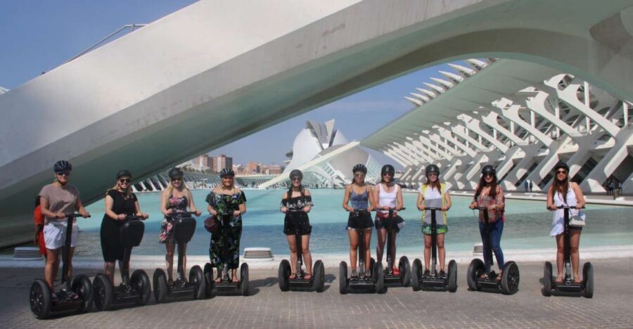 Valencia: City of Arts and Sciences Segway Tour - Umbracle and the Turia Riverbed: Where Gardens Take Over