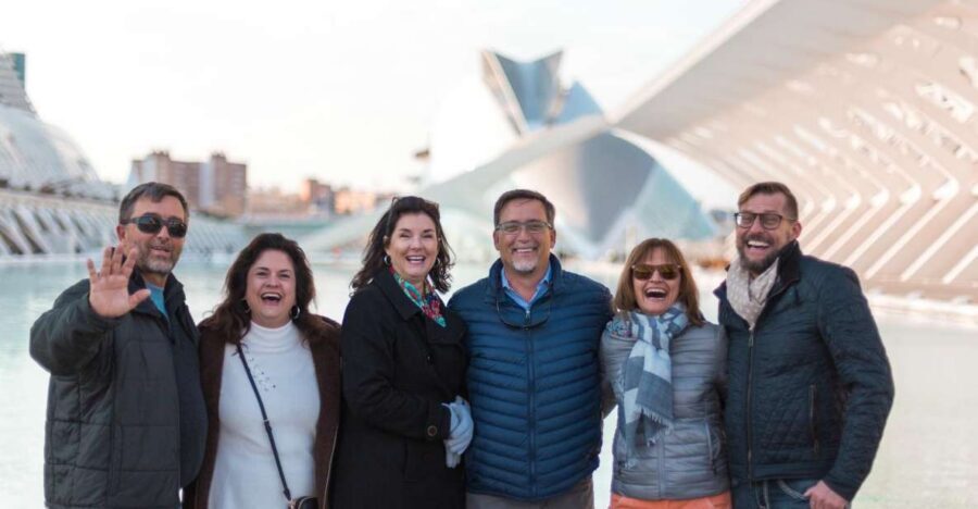 Valencia: City Tour with Tapas Shore Excursion - Lunch and wine tasting in an 11th-century venue