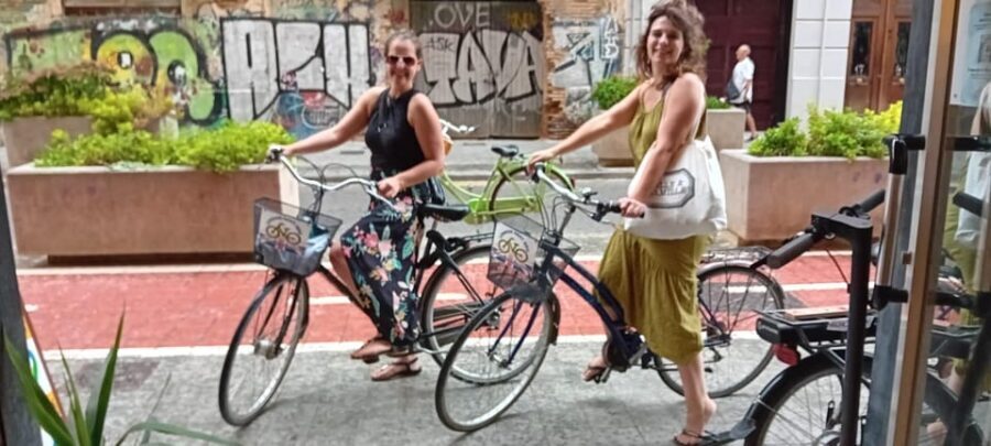 Valencia: Essentials Bike Tour from Ruzafa - Key things to know before you ride