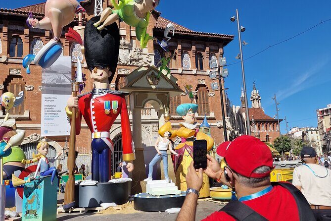 Valencia: Fallas Festival Walking Tour with Entry Ticket - March 17 Reverse Route: What Changes and How to Prepare