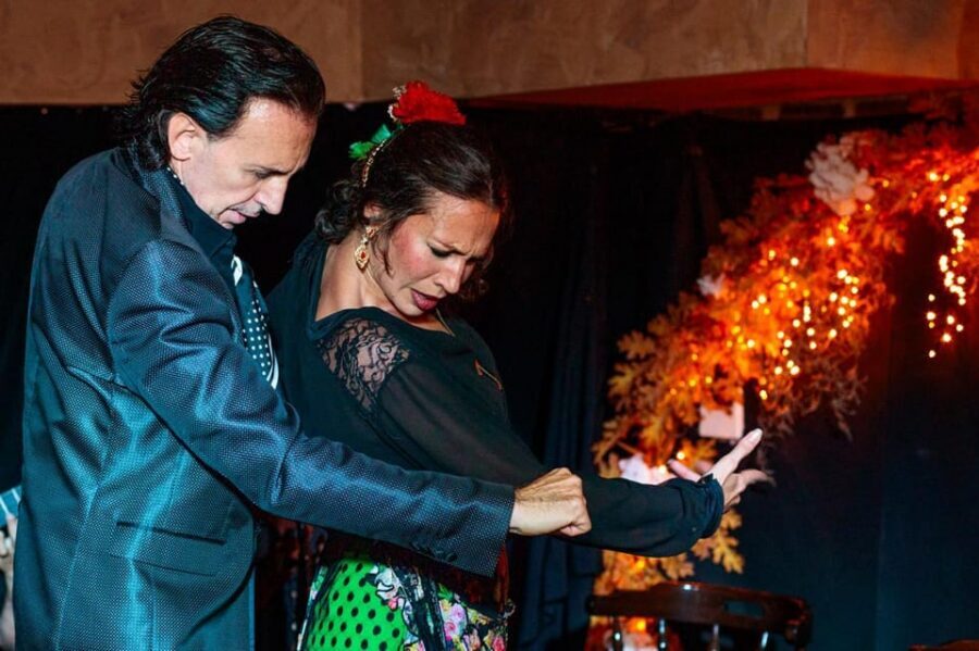 Valencia: Flamenco Show at Tablao La Reina - Inside the Tablao: Why Intimacy Changes Everything