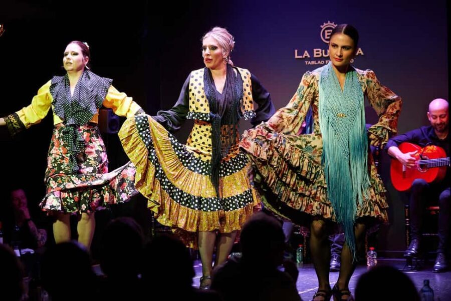 Valencia: Flamenco Show with Dinner at La Bulería - Key points to know before you go