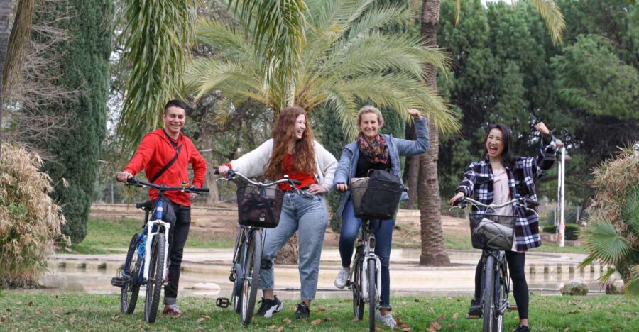Valencia Guided Bike or E-Bike Tour in Small Group - Túria Gardens on Two Wheels: Palau de la Música Views and a Green Break