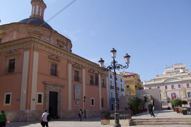 Valencia Guided City Tour - A 2-hour walking route that helps you navigate the city core