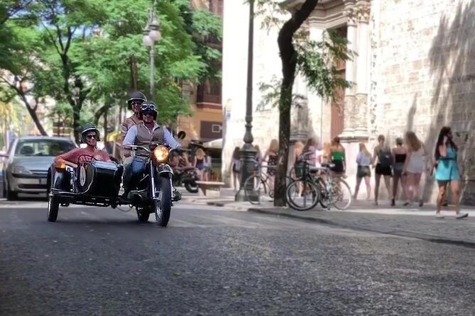 Valencia Highlights on a Vintage Sidecar with local driver - Practical value: what you get for your money