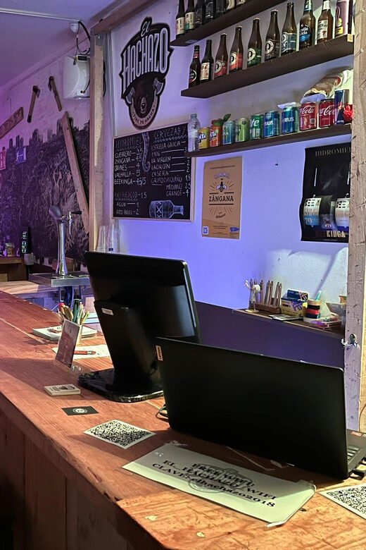 Valencia: Interactive Axe Throwing 1h - Quick Decision: Should You Book El Hachazo’s Axe Throwing?