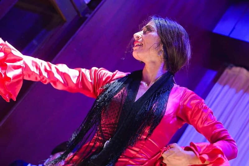 Valencia: La Linterna Flamenco Show - Key Highlights You Should Know Before You Go