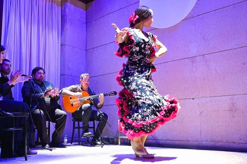 Valencia: La Linterna Flamenco Show - Intermission and Audience Energy: A Practical Way to Enjoy It