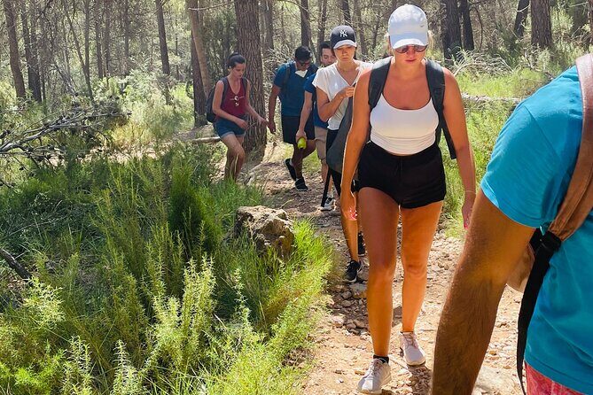 Valencia–Montanejos: Hiking/Raft/Kayak or Salto de la Novia - Salto de la Novia: waterfall scenery plus a picnic-style pause