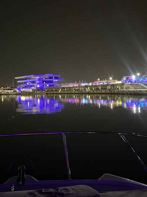 Valencia: Night Cruise with Free Drink - Your Included Drink Onboard: How to Choose and Keep It Comfortable