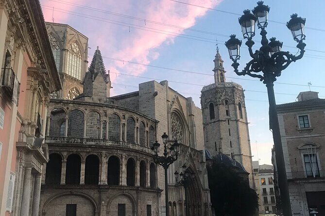 Valencia Old Town Private Tour by Bike or Electric Ride - Key highlights to look for on this Valencia bike tour