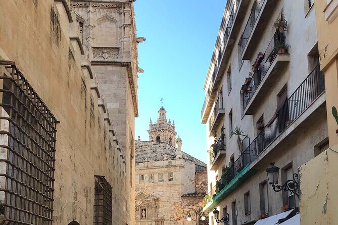 Valencia Old Town Private Tour by Bike or Electric Ride - Stop 5: Santa Catalina Church, a quick tower-view stop
