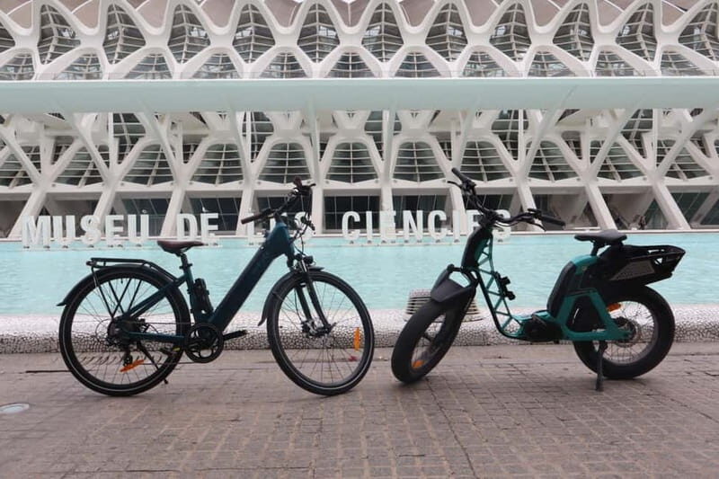 Valencia: Old Town to Modern Marvels "Premium EBike Yamaha" - How the pacing works in real life (3 hours, many landmarks)