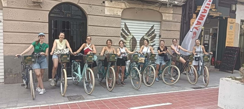 Valencia: Old Town to Modern Marvels "Premium EBike Yamaha" - Mercado Central: guided inside time plus shopping freedom