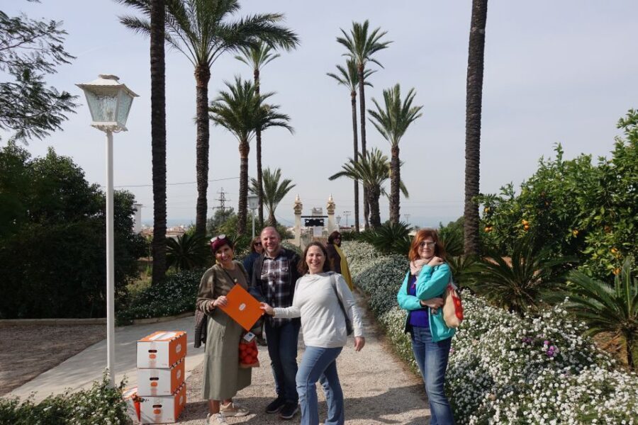 Valencia: Orange Farm and Orchard Trip with Tastings - The Irrigation Well and How Water Shapes the Crop