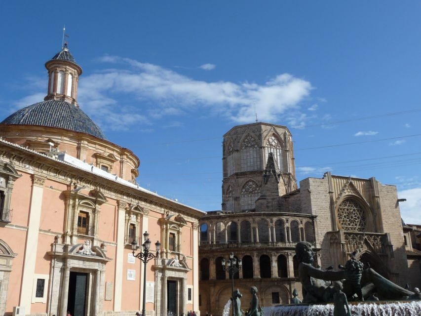 Valencia: Private 4-Hour Walking Tour of the Old Town - Valencia Old Town by Foot: Why This Walk Works