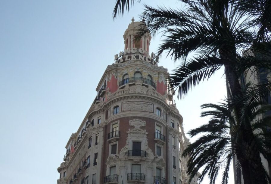 Valencia: Private 4-Hour Walking Tour of the Old Town - UNESCO Silk Exchange: More Than a Photo Stop