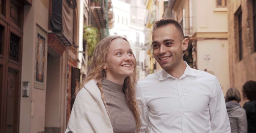 Valencia: Private photo shooting with pro photographer - Languages, Group Size, and the 1-on-1 Feeling
