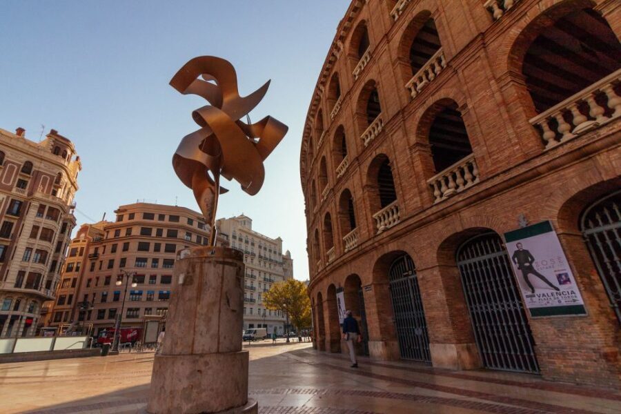 Valencia: Private Tour w/ Locals – Highlights & Hidden Gems - Heading Into Valencia Cathedral: Basilica of the Virgen and the Chapel of the Chalice