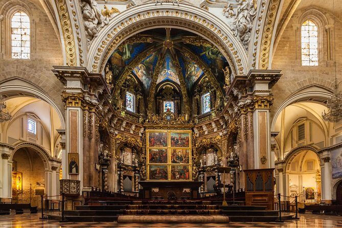 Valencia Private Tour with Hotel or Cruise Port Pick up - Valencia Cathedral and El Micalet: Gothic Art in Two Quick Stops