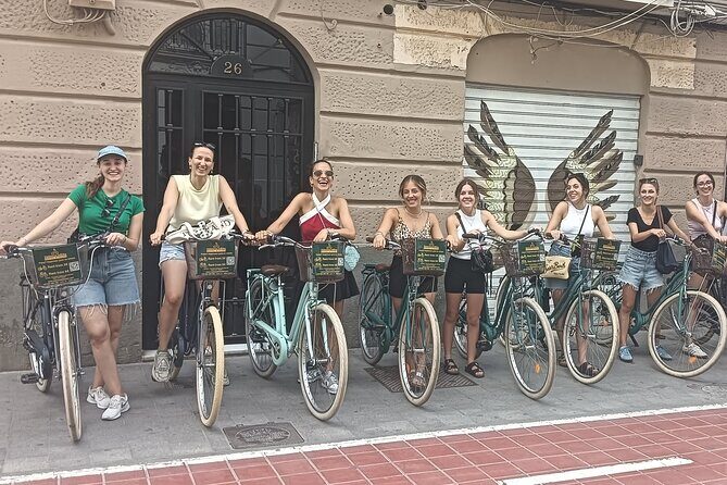 Valencia (Ruzafa): Guided Bike Tour of the city's highlights. - La Lonja de la Seda (UNESCO): trade power in civil Gothic stone