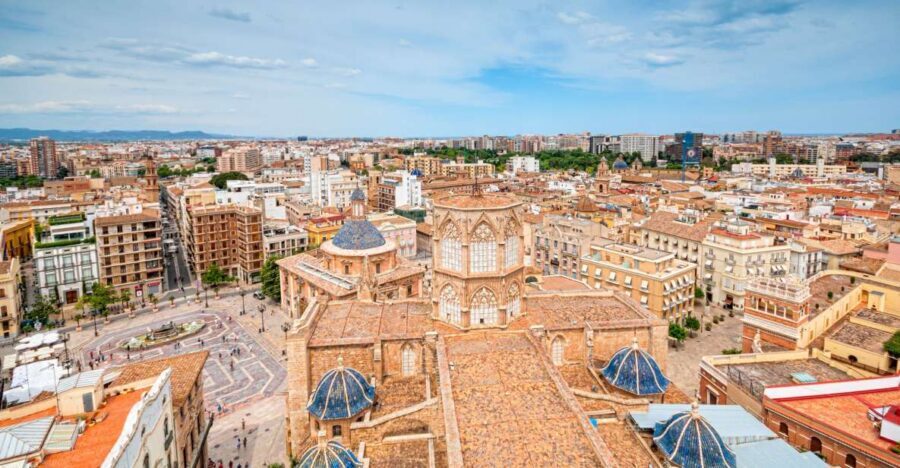 Valencia: Self-guided Audio Tour on Your Smartphone - Key things you’ll like about this Valencia audio tour