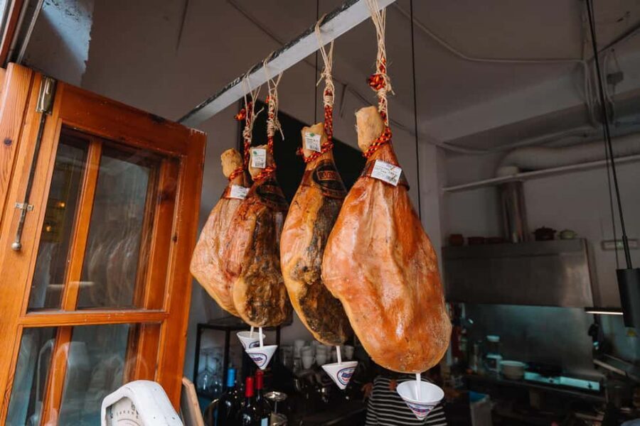 Valencia: Tapas and Drinks Evening Tour - Stop 2: Esgarraet, Cocas, and Drinks That Keep the Table Talking