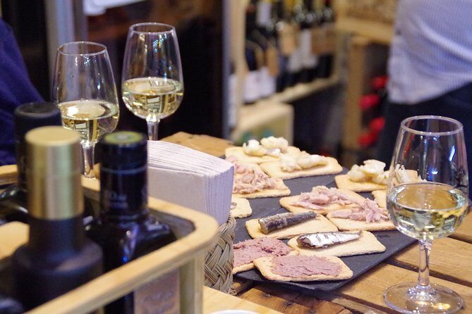 Valencia Tapas and Sightseeing Guided Tour - Tapas bars chosen for taste, not performance