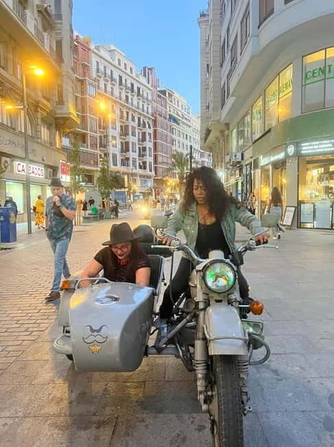 Valencia: The Highlights Tour in Vintage Sidecar - Why I’d pick a vintage sidecar for Valencia