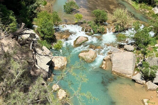 Valencia Tour Montanejos Hot Springs and Waterfall of the Bride - Stop 3: Puebla de Arenoso and the short hike to a waterspout (1 hour)