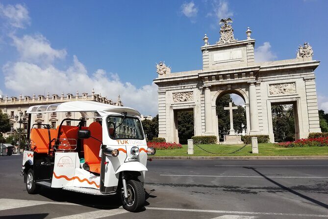 Valencia: Tuk Tuk Full City Tour - Serranos Towers Views: Your Instant “I’m Here” Moment