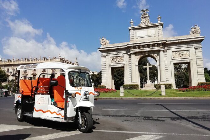 Valencia: Tuk Tuk Historical Tour - Central Market and La Lonja Area: Best Use of Your Short Time