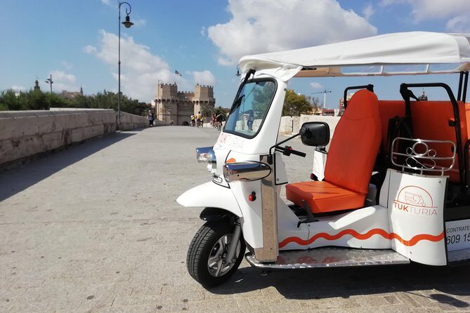 Valencia: Tuk Tuk Historical Tour - Almudín and the Market Loop: How the City Actually Flows
