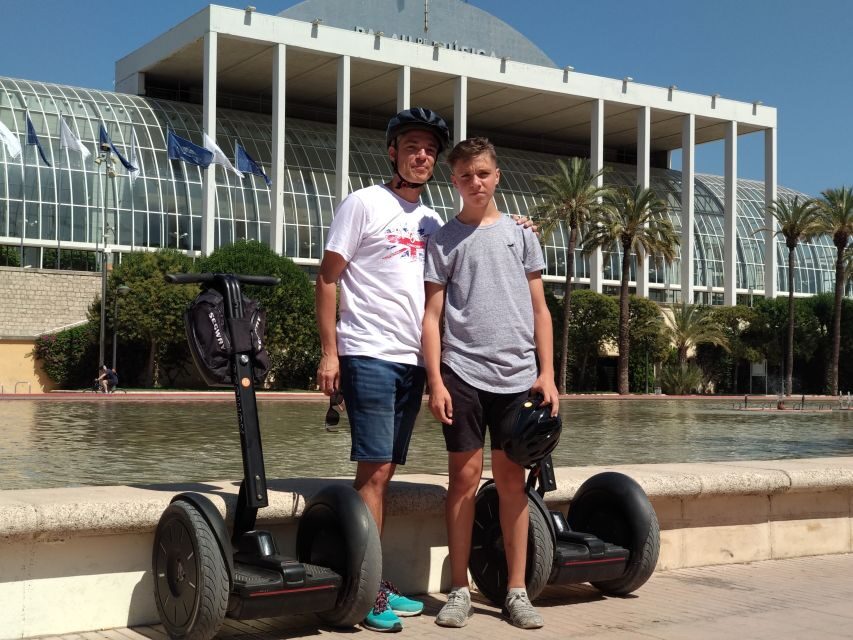 Valencia: Turia Park Segway Tour - Serranos Gates to Turia Park: your ride starts with Valencia muscle