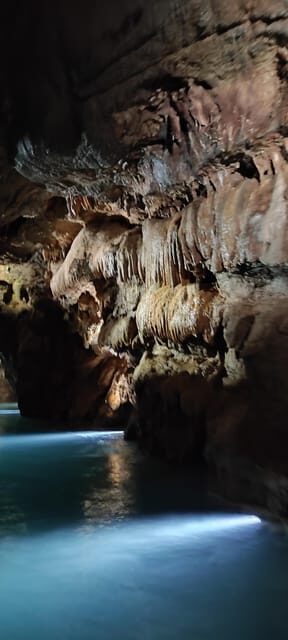 Valencia: Visit by boat to the Caves of Sant Josep - 800 meters by boat: the subway river moment