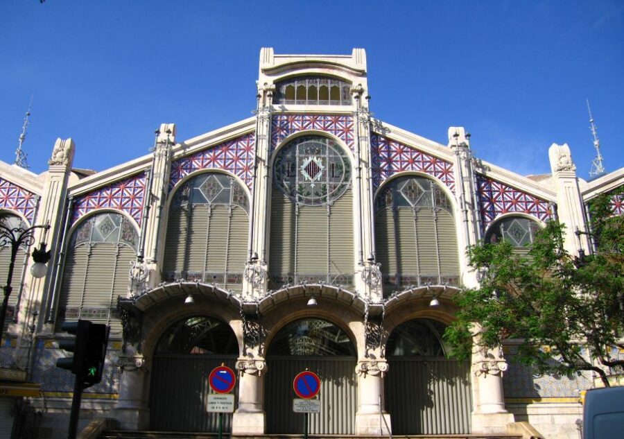Valencia: Walking Tour of the Medieval City Center - The Guide Experience: Storytelling That Actually Changes What You See