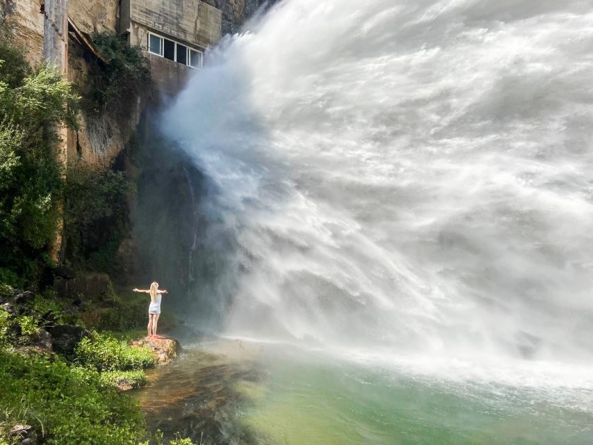 Valencia: Waterfalls and Thermal Springs Tour with Swimming - How the day stays easy: minibus comfort, short stops, and real guidance