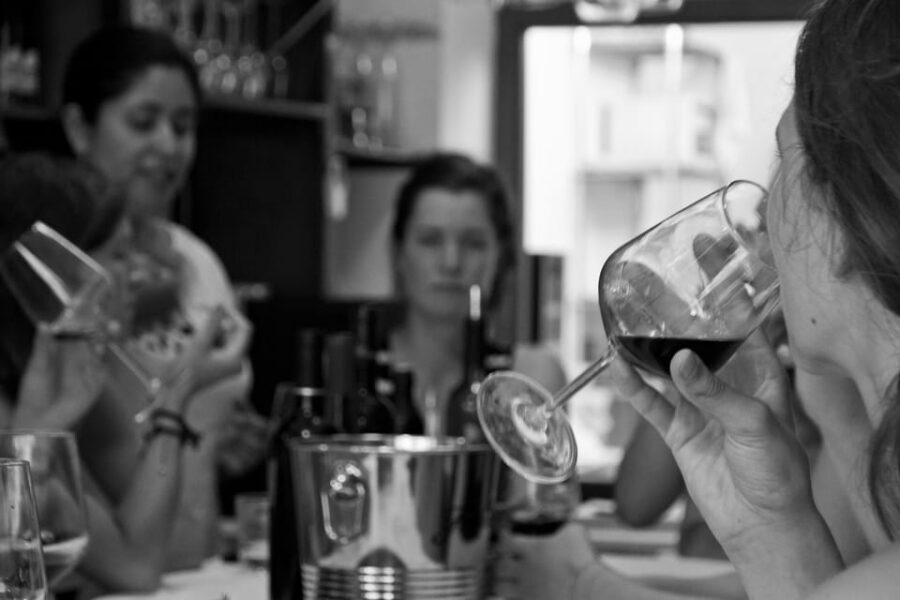 Valencia: Wine Tasting and Tapas Experience - El Rodamon de Russafa: Where the Tasting Starts (and Why It Matters)