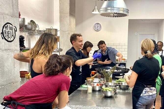 Valencian paella cooking class, tapas and visit to Ruzafa market. - Starting at San Valero: how the afternoon gets rolling