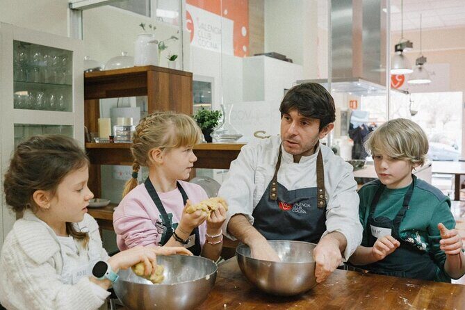 Valencian paella workshop and visit to the Algiros market - Market-to-kitchen value: why starting at Algirós pays off