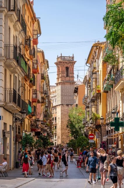 Walking Tour through Valencia's Historic Centre - Silk Exchange: the monument stop that rewards attention
