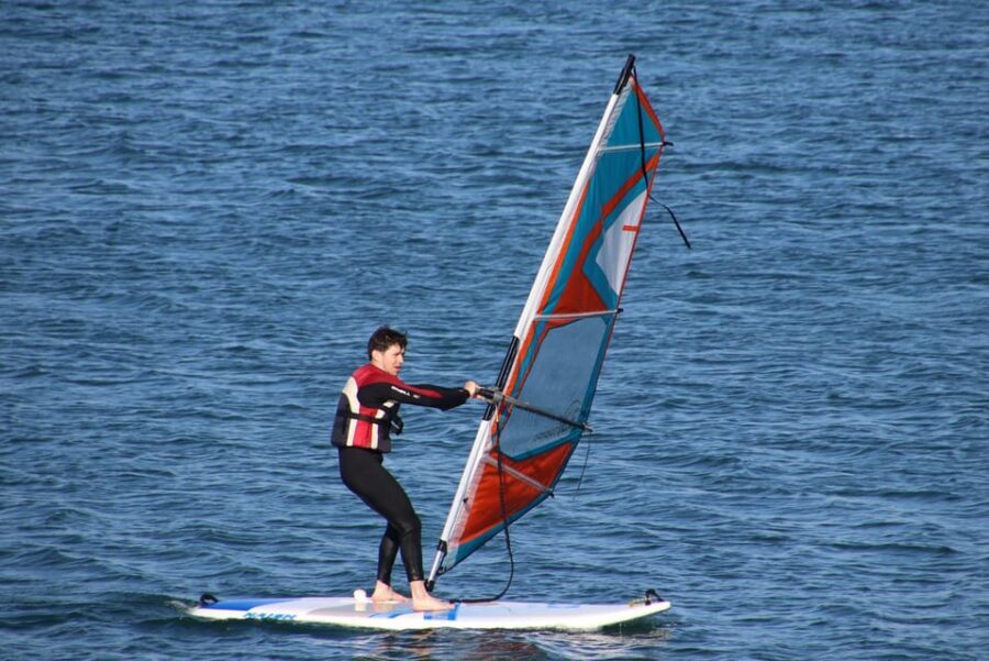 Windsurf class on Valencia beach - Price and value: is $65 for 2 hours a good deal?